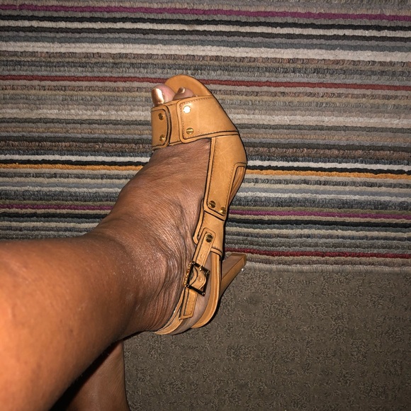 Tory Burch Authentic sandals - Picture 2 of 5
